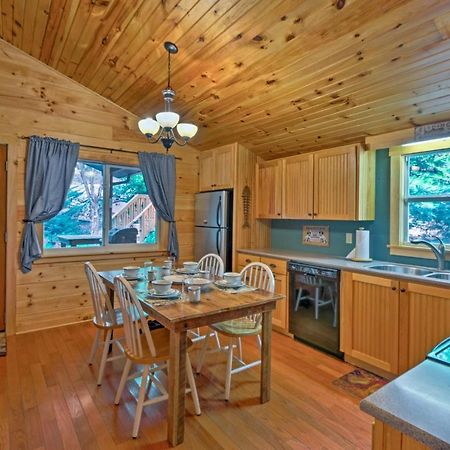 Bryson City Cabin With Fire Pit On Coopers Creek! Eksteriør billede