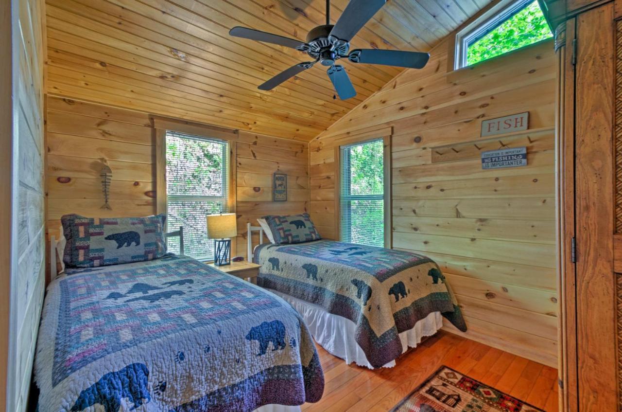 Bryson City Cabin With Fire Pit On Coopers Creek! Eksteriør billede