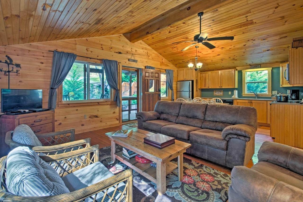 Bryson City Cabin With Fire Pit On Coopers Creek! Eksteriør billede