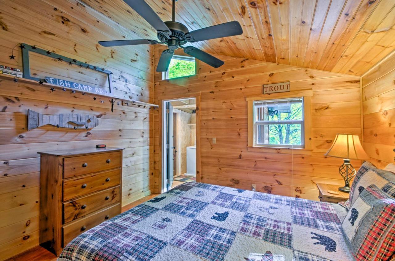 Bryson City Cabin With Fire Pit On Coopers Creek! Eksteriør billede